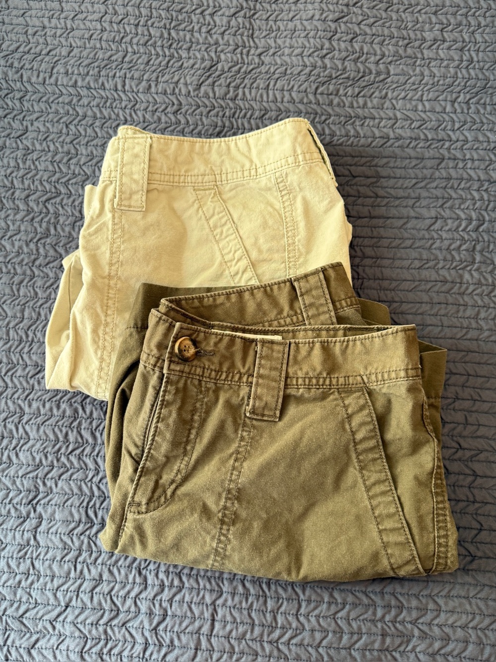 Eddie Bauer set of 2 women’s size 8 ripstop shorts